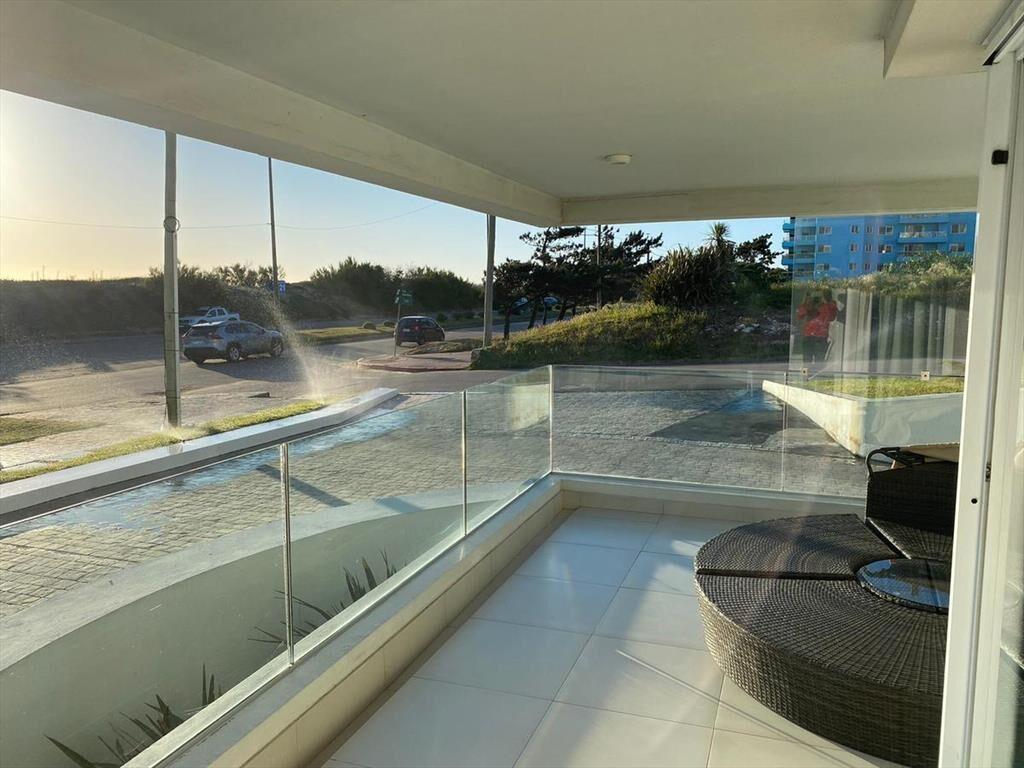 EDIFICIO HORIZONTE PUNTA DEL ESTE