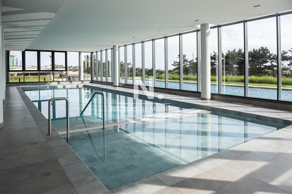 Espectacular departamento de 4 suites en venta al
