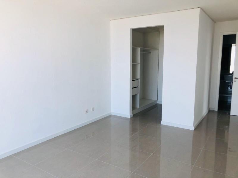 DEPARTAMENTO DE 2 DORMITORIOS EN TORRE ONE, PUNTA DEL ESTE