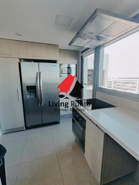 VENTA DE HERMOSO PENTHOUSE DE 2 DORMITORIOS CON BAÑOS EN S