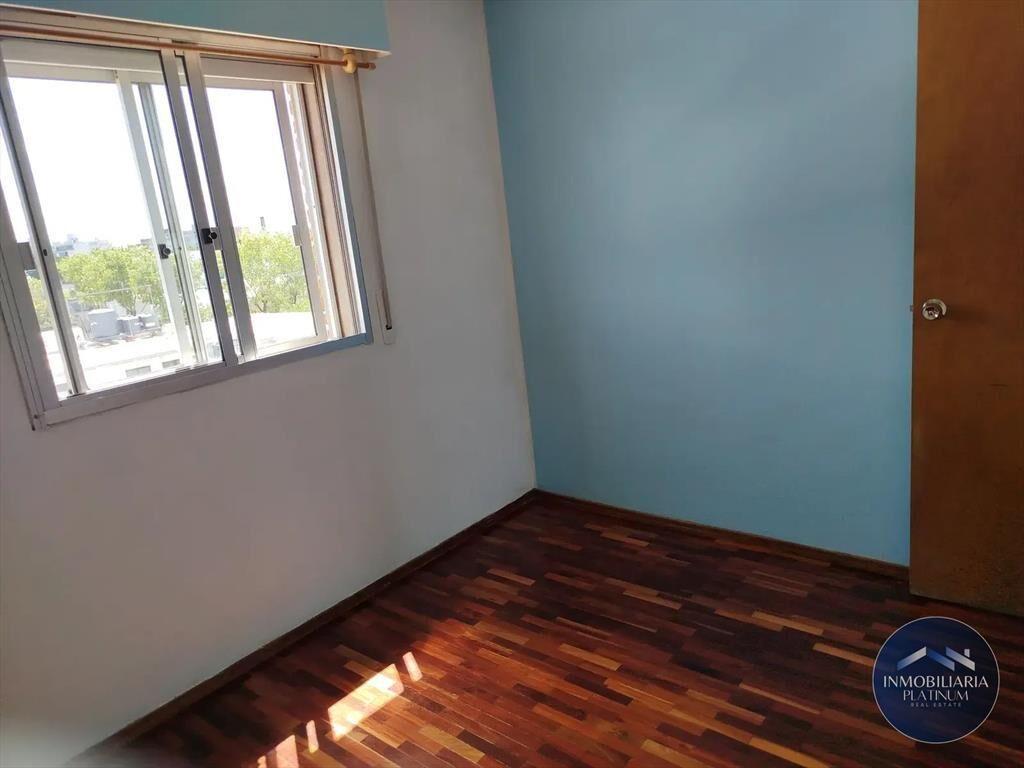 Apartamento en venta c/ cochera en Larrañaga