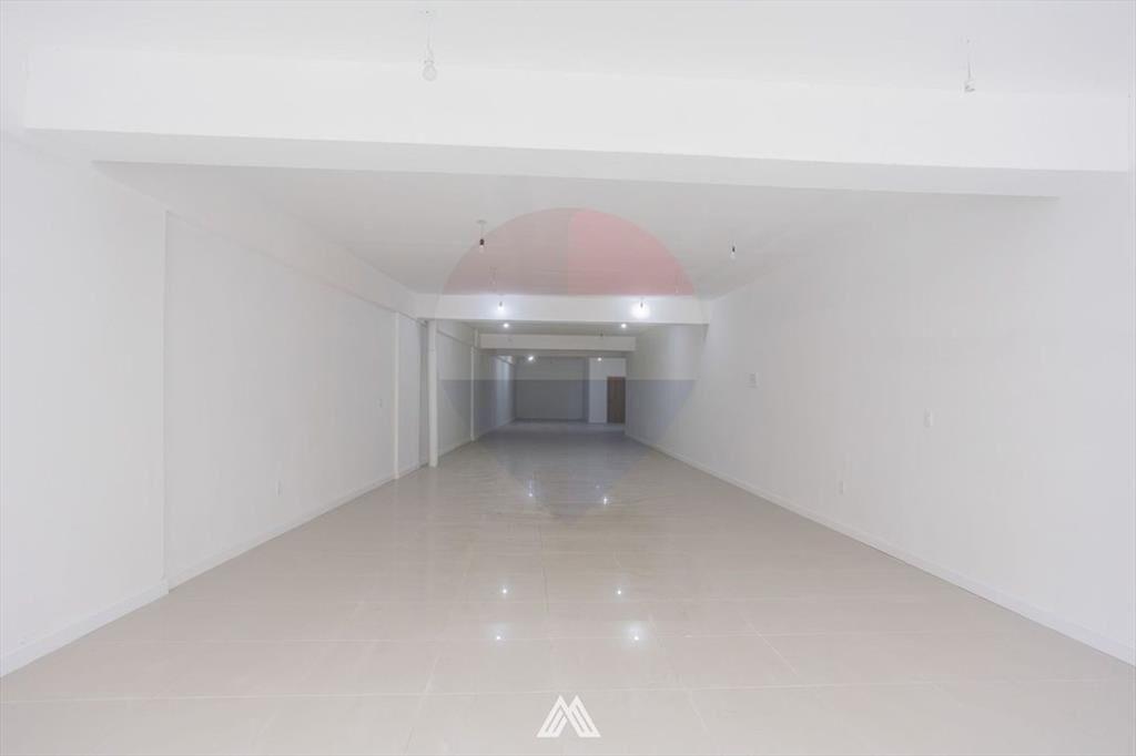 VENTA LOCAL COMERCIAL SOBRE 18 DE JULIO, CORDÓN