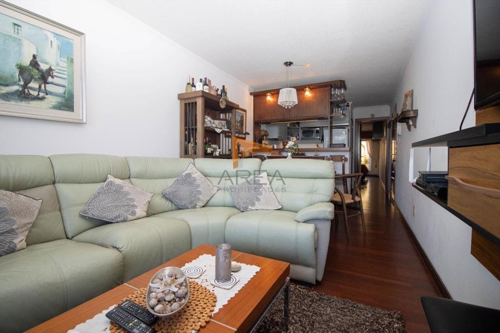 Apartamento frente a rambla Malvin 1 dormitorio con garaje
