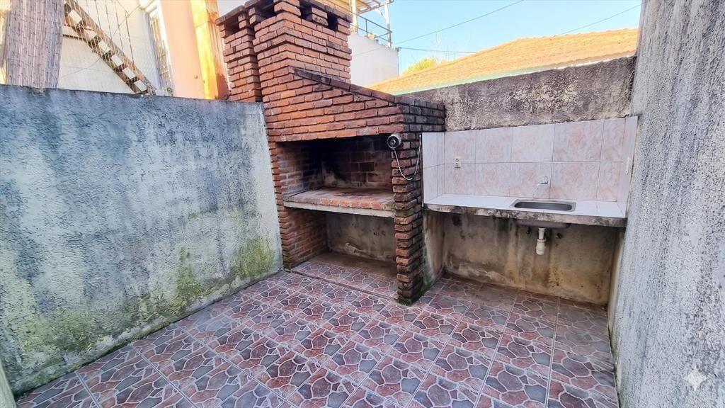 Venta Casa de altos 2 Dormitorios con Parrillero en Atlánti