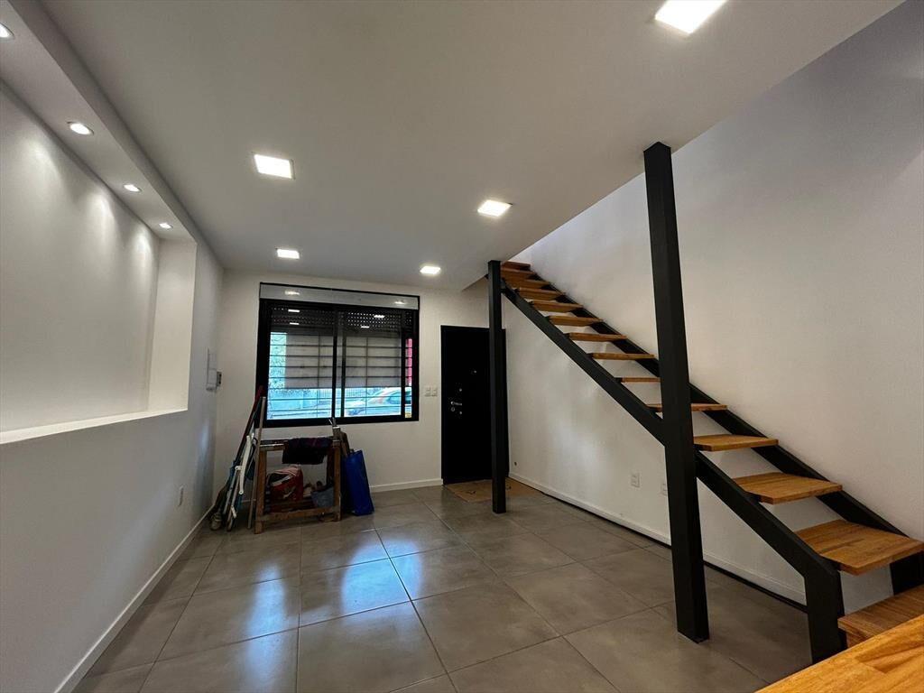 Venta Apartamento Dúplex, 2 Dormitorios, Azotea en Aguada