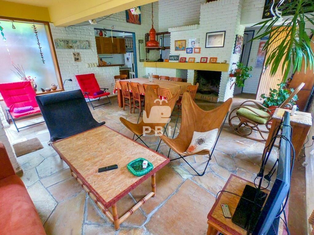 Alquiler temporario de Casa 3 DORMITORIOS en Camino Lussich