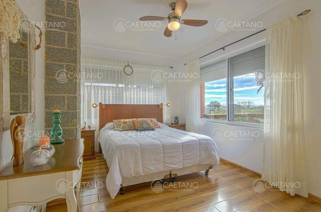 Venta casa de 6 dormitorios - PenÃ­nsula, Punta