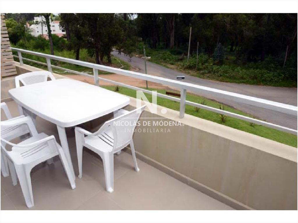 Apartamento en Rincón del Indio, 3 dormitorios