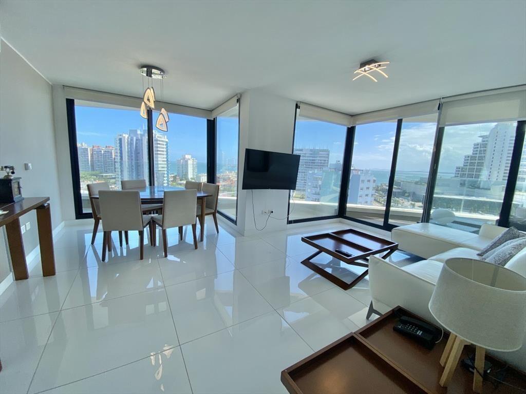 VENTA DE APARTAMENTO DE 3 SUITES EN EDIFICIO DEL