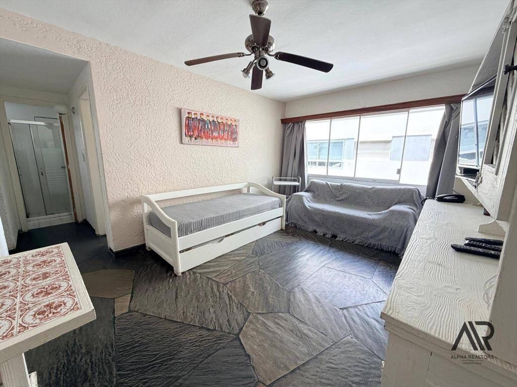 Apartamento en alquiler c/ cochera en Playa Mansa