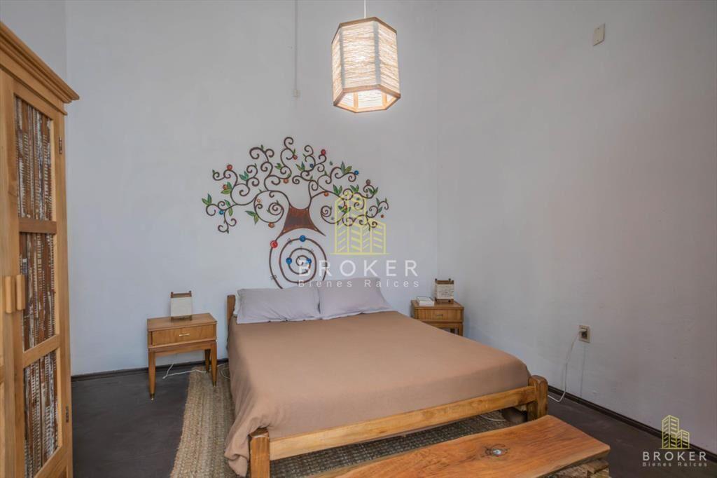 Venta Casa en Centro Montevideo, 4 dormitorios y
