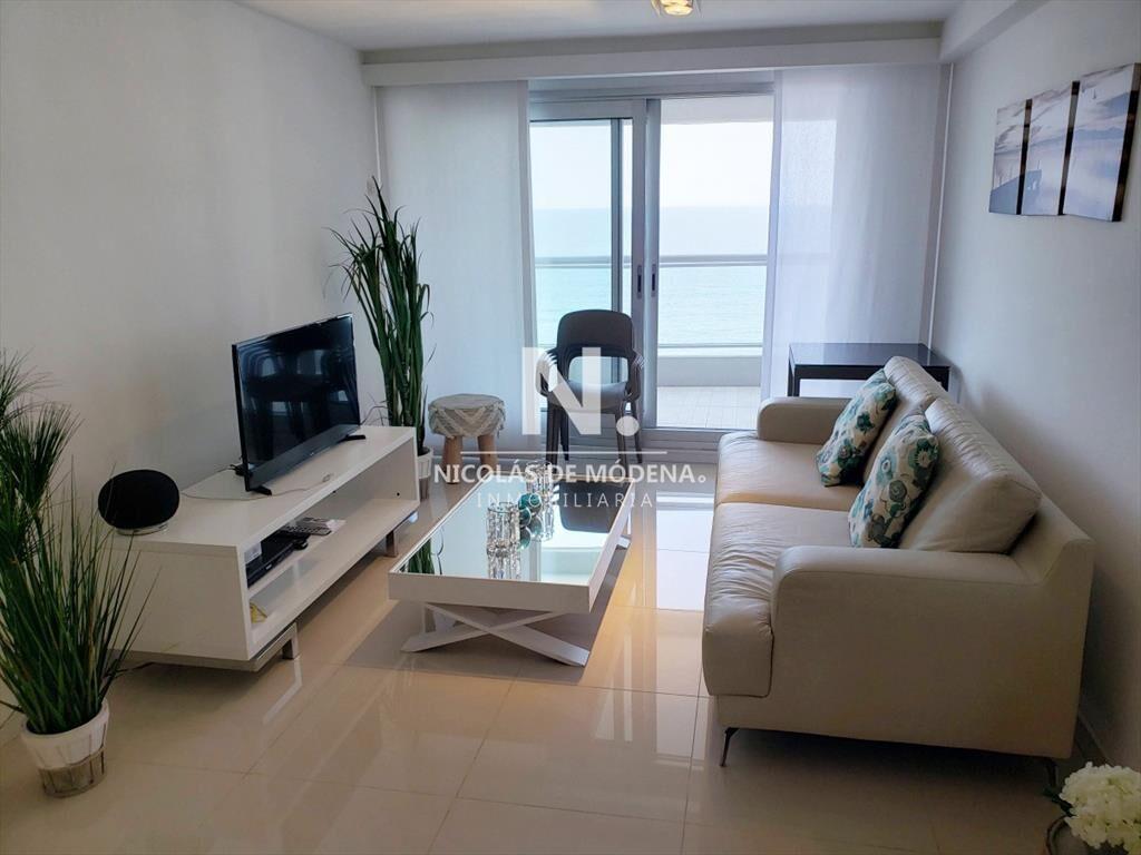 Playa Brava , edificio con muy buenos amenities