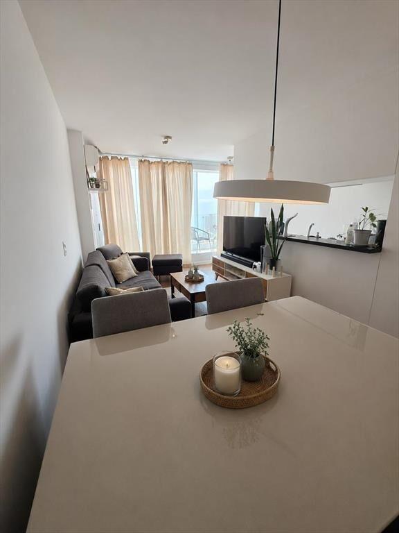Alquiler Apartamento 2 Dormitorio en Centro (Montevideo)