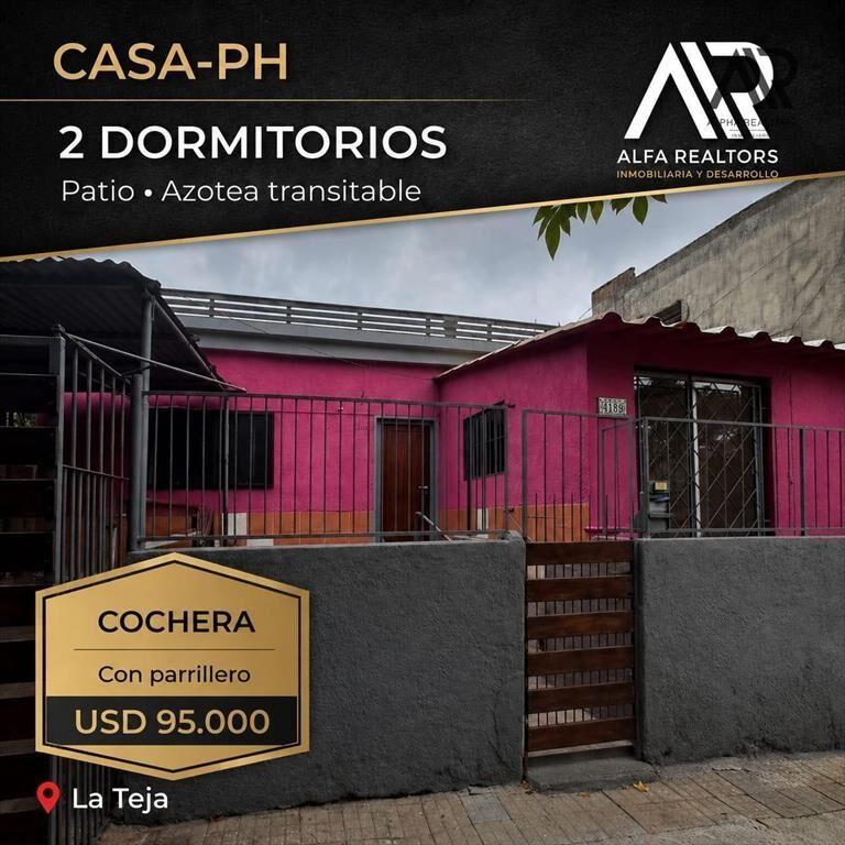 Casa PH 2 dormitorios en venta c/ cochera en La Teja