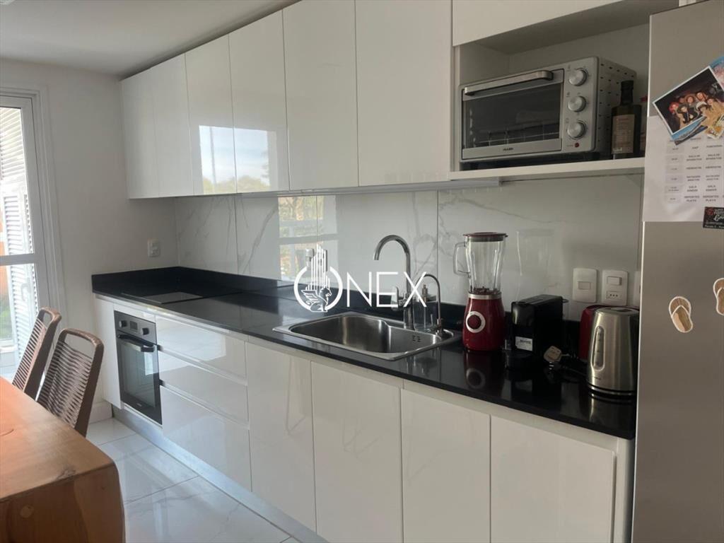 Venta apartamento de 2 dormitorios y 2 baños con