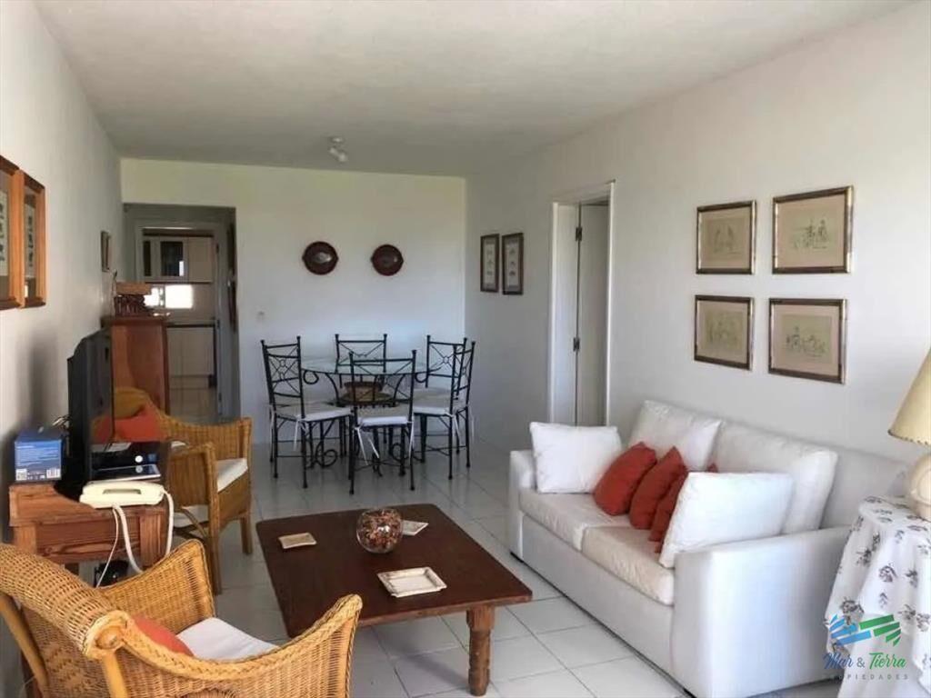 Vendo apartamento 3 dormitorios a metros de la