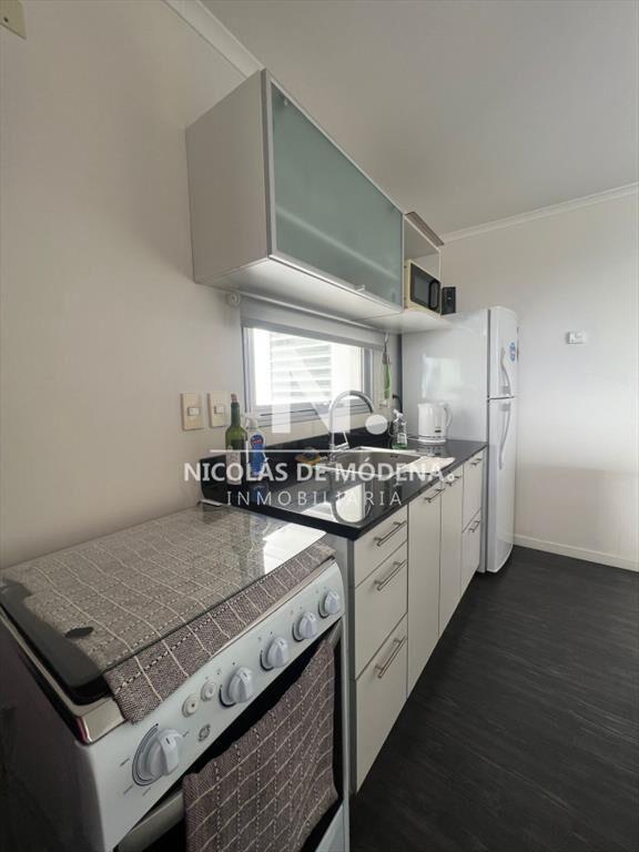 Departamento de 1 y medio dormitorio en venta a