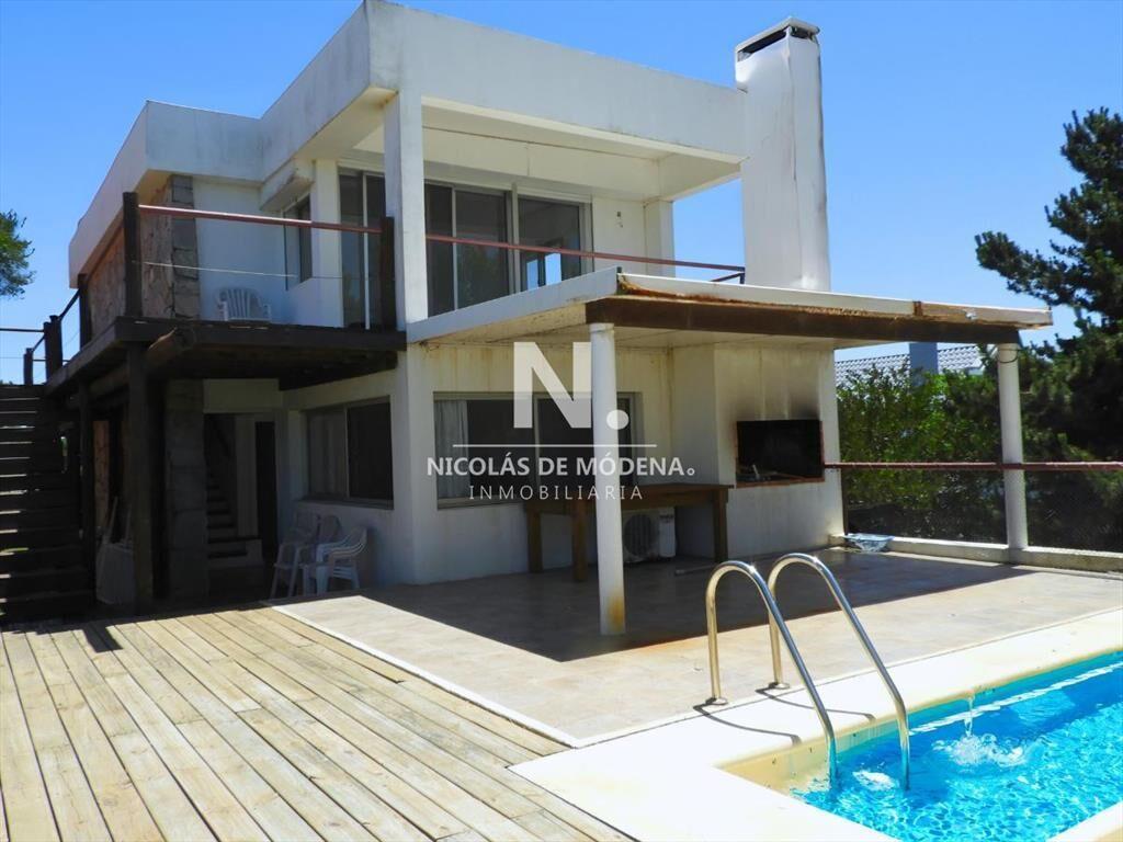 Vende casa en Sauce de Portezuelo, Punta Ballena