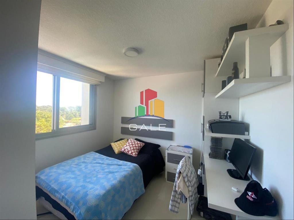 Hermoso Apartamento sobre Roosevelt de 3 y