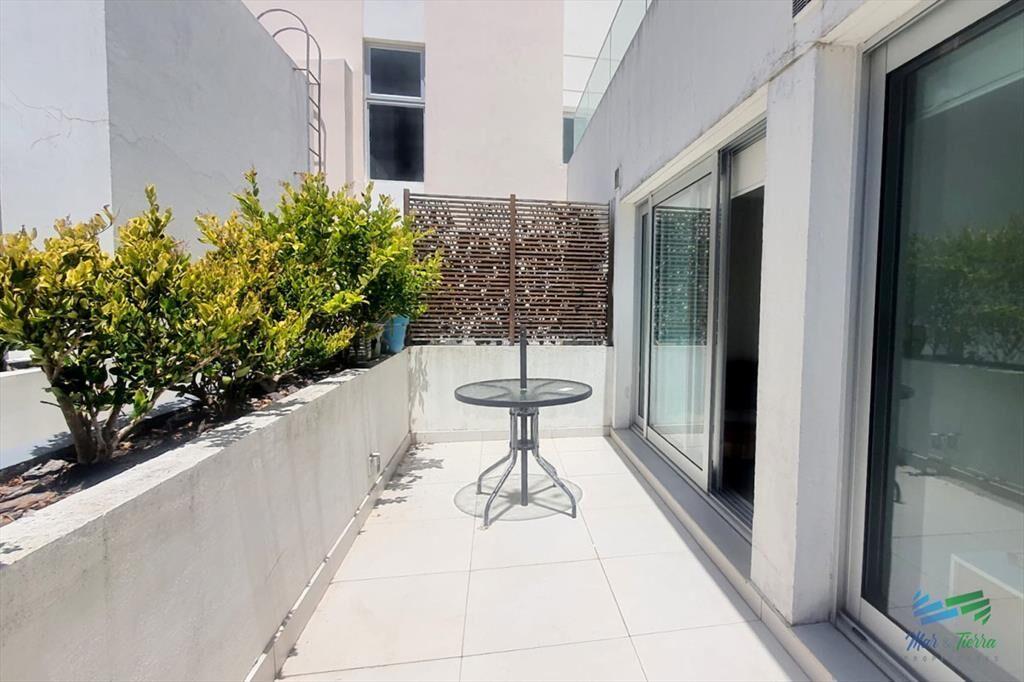 En venta apartamento 1 dormitorio con piscina en