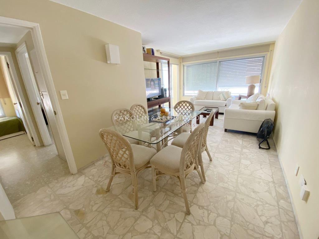 Apartamento en venta de 2 dormitorios en de Punta