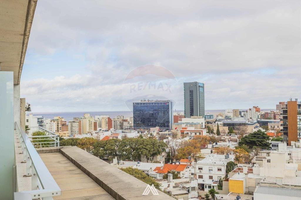 VENTA-mono penthouse terraza y gge-Pta CARRETAS