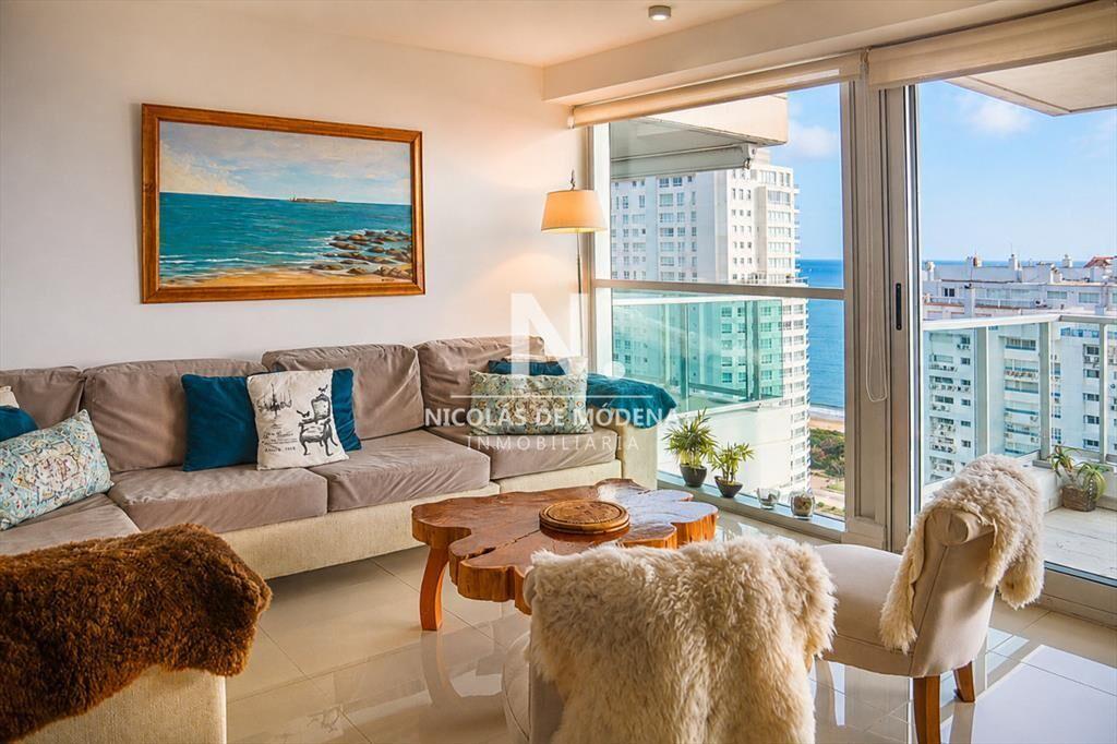 Departamento de 3 dormitorios en venta a pasos