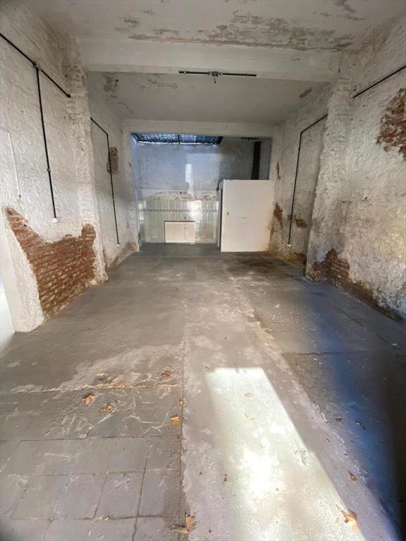 VENDO/ALQUILO local COMERCIAL, EN EXCELENTE UBICACION, AGUA