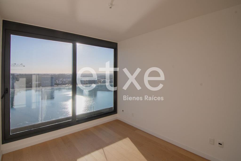 Venta Duplex 4 dormitorios Carrasco Boating Torre 1...