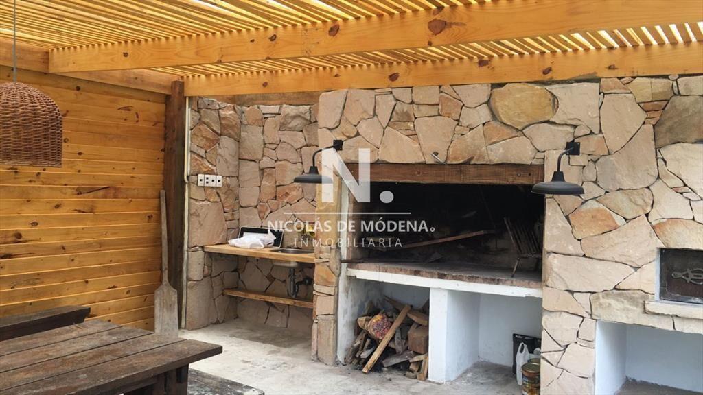 Casa en Venta en Playa Mansa Pinares 6 piscina y