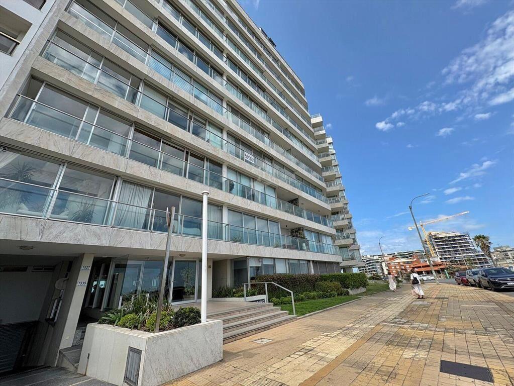 VENTA APARTEMENTO POCITOS 3 DORM- TZA- GGE