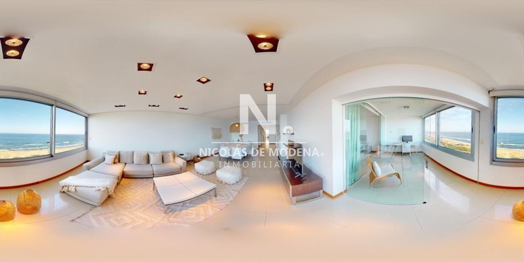 Vende Apartamento en Brava - Punta del Este de 3dormitorios