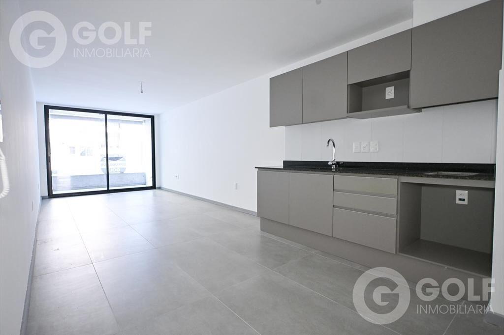 Venta de apartamento de 1 Dormitorio con Terraza, Patio, Pa