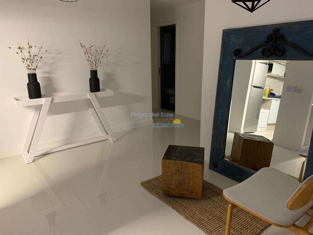 Apartamento de 3 dormitorios en edificio Art ,