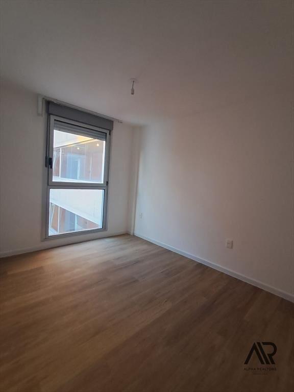 Apartamento en Venta 2 dorm. Cochera en Centro Sur. Balc...