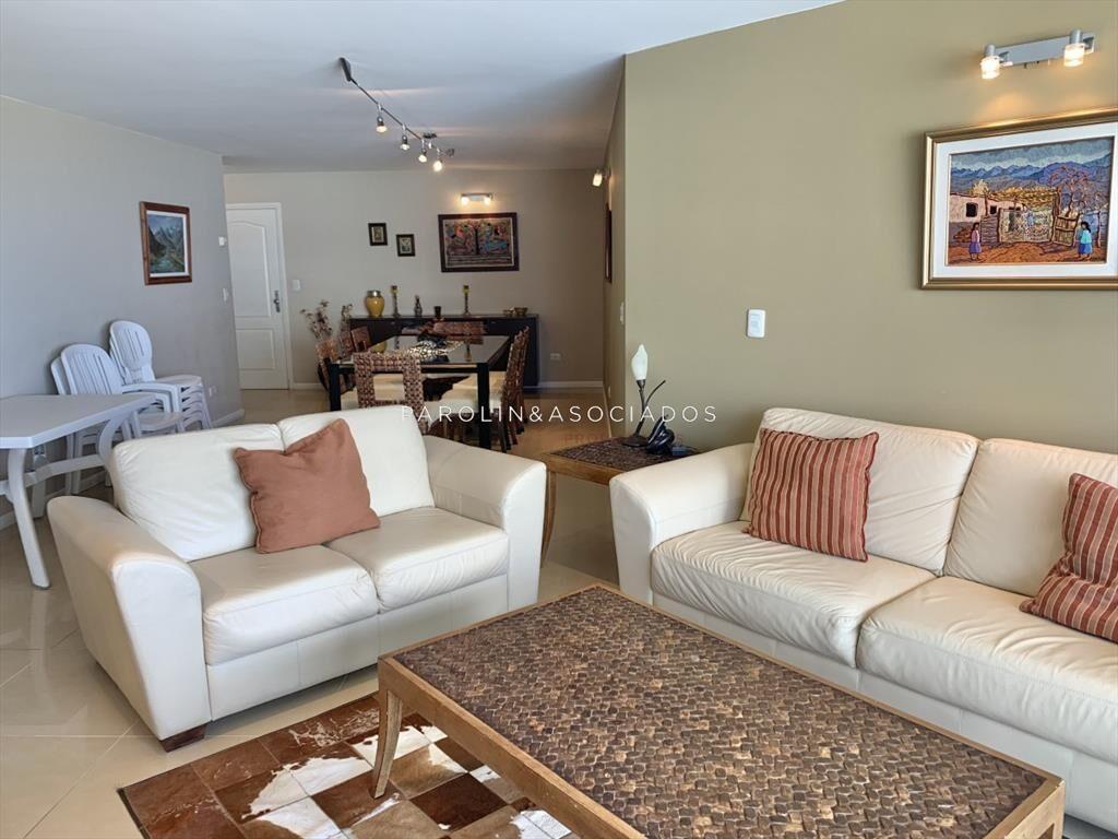 VENTA EN BRAVA EDIFICIO SOL Y LUNTA PUNTA DEL ESTE
