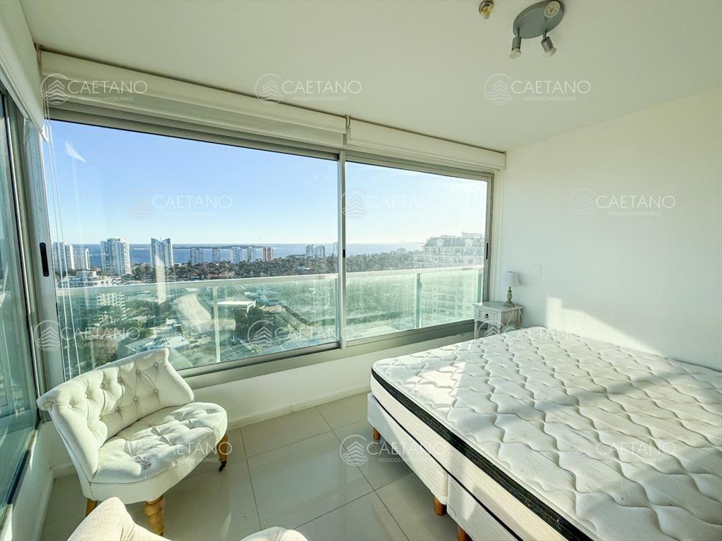 Alquiler anual apartamento Punta del Este.