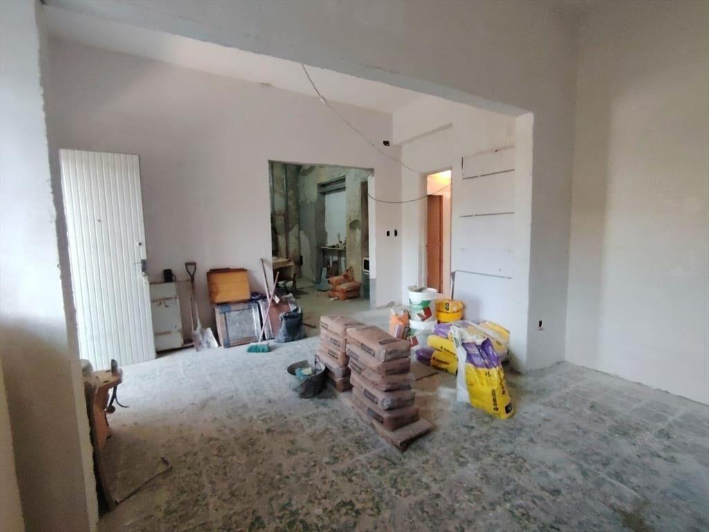 Casa en venta c/ cochera en Unión