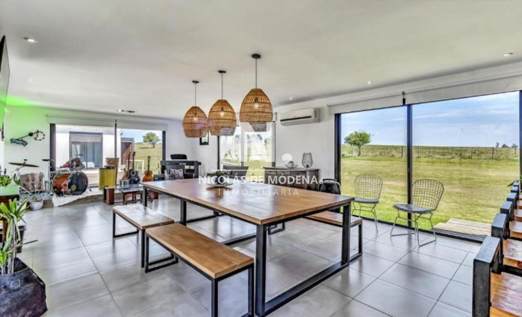 Vende casa de 5 dormitorios en el Quijote, La