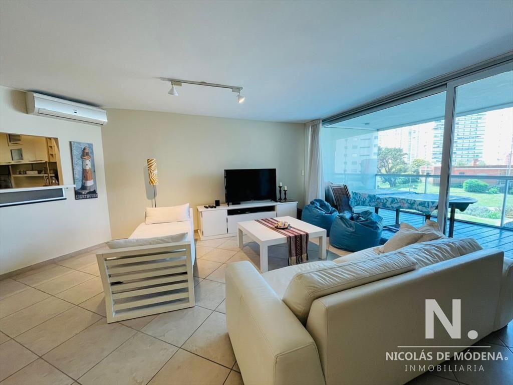 VENTA DE APARTAMENTO DE 3 DORMITORIOS EN TORRE O