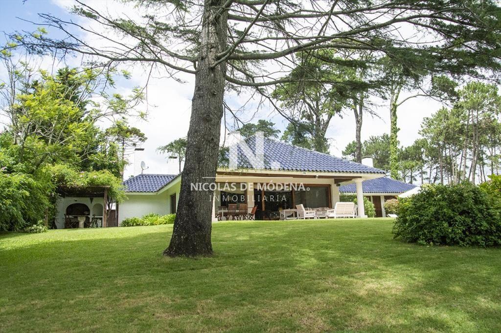 Espectacular casa en ubicacion privilegiada al