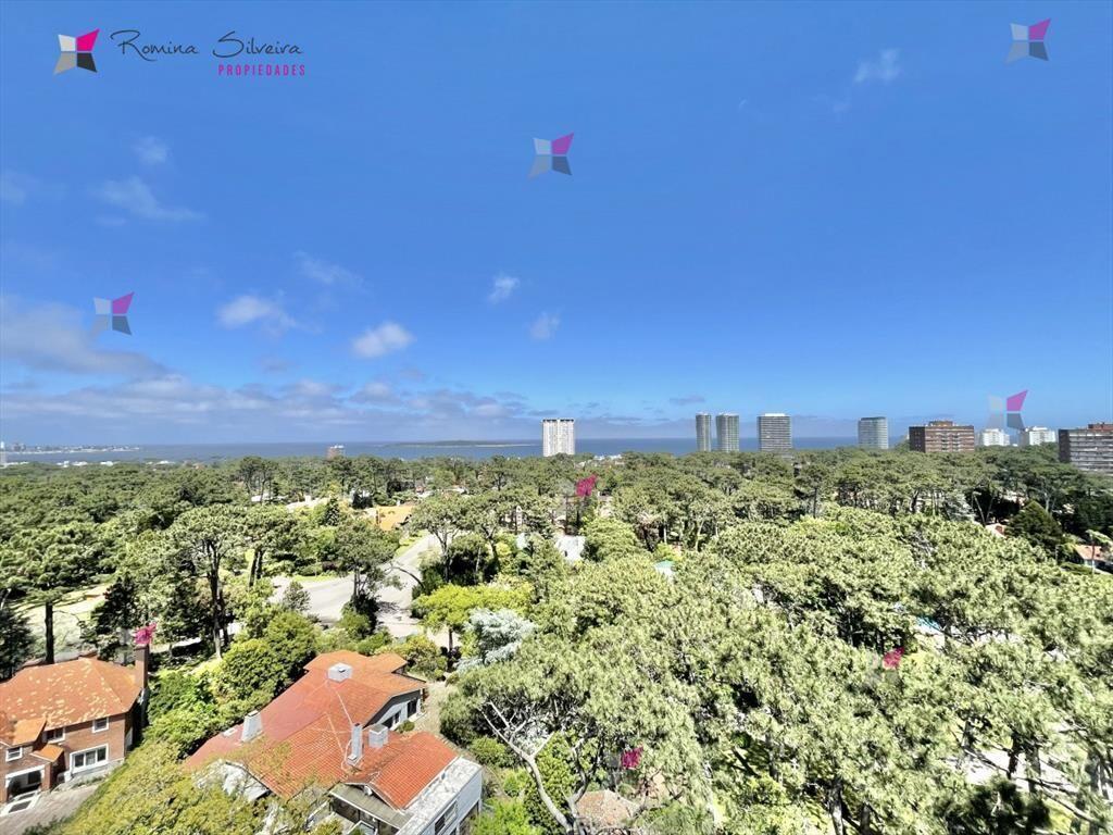 VENTA DE APARTAMENTO DE 1 DORMITORIO EN PISO ALTO