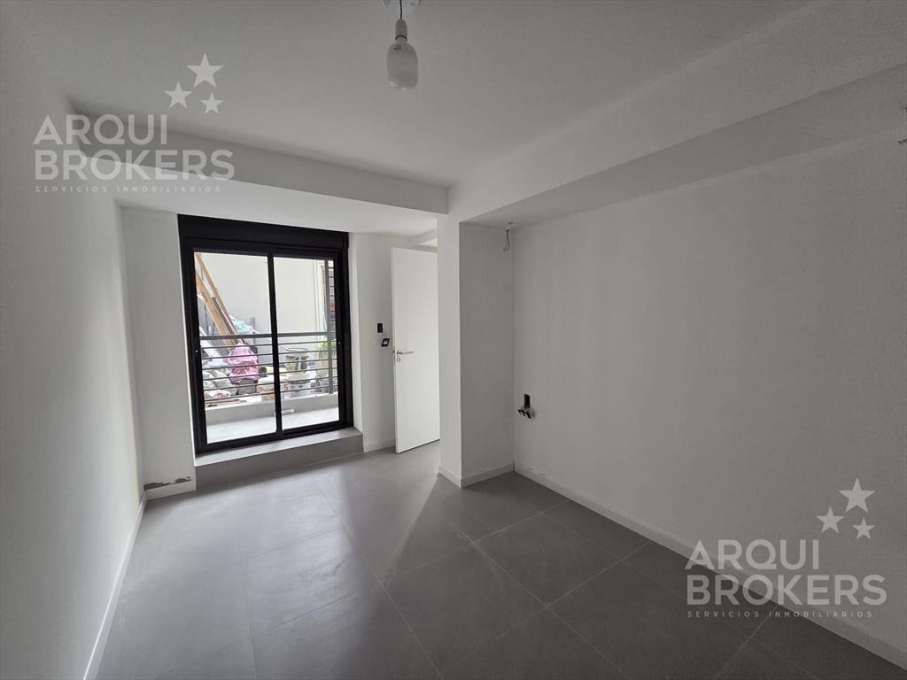 Apartamento monoambiente en alquiler en Centro - 001