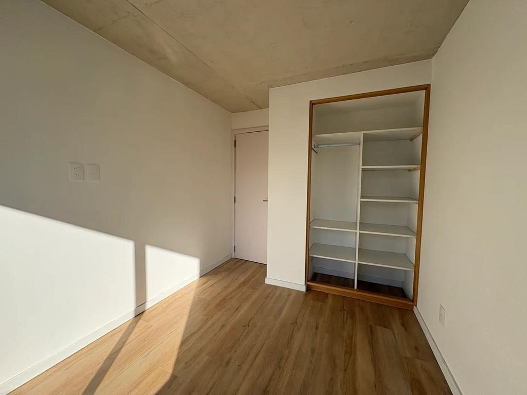 Alquiler de Apartamento de 1 dormitorio y garaje en Cordon