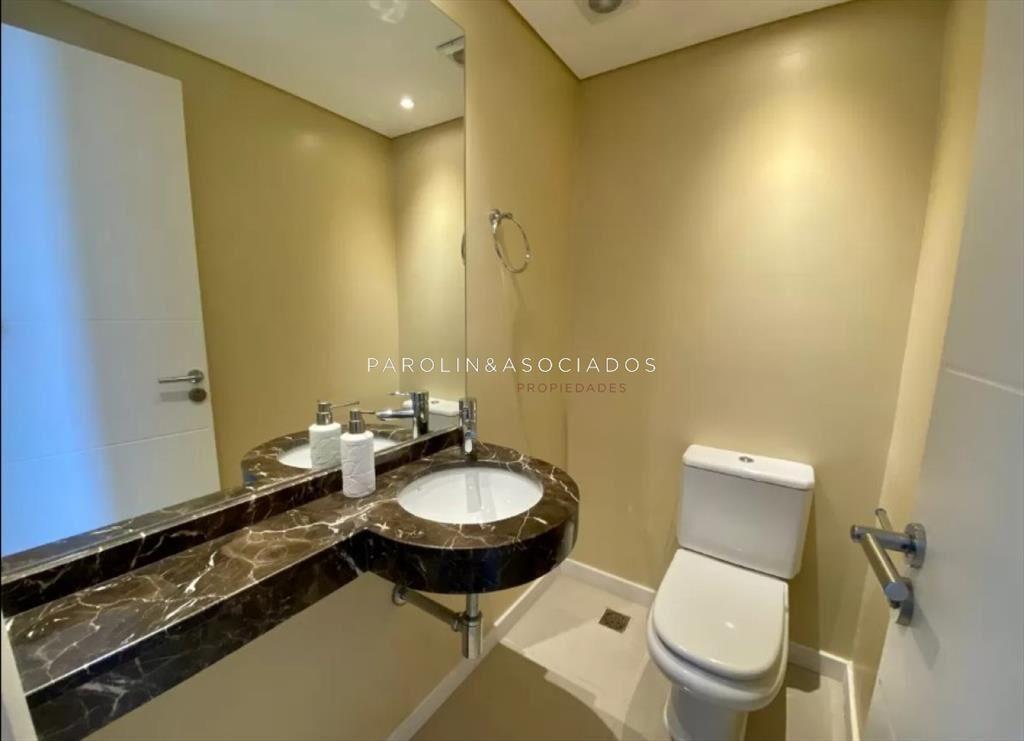 En venta apartamento de 3 suite y dependencia en