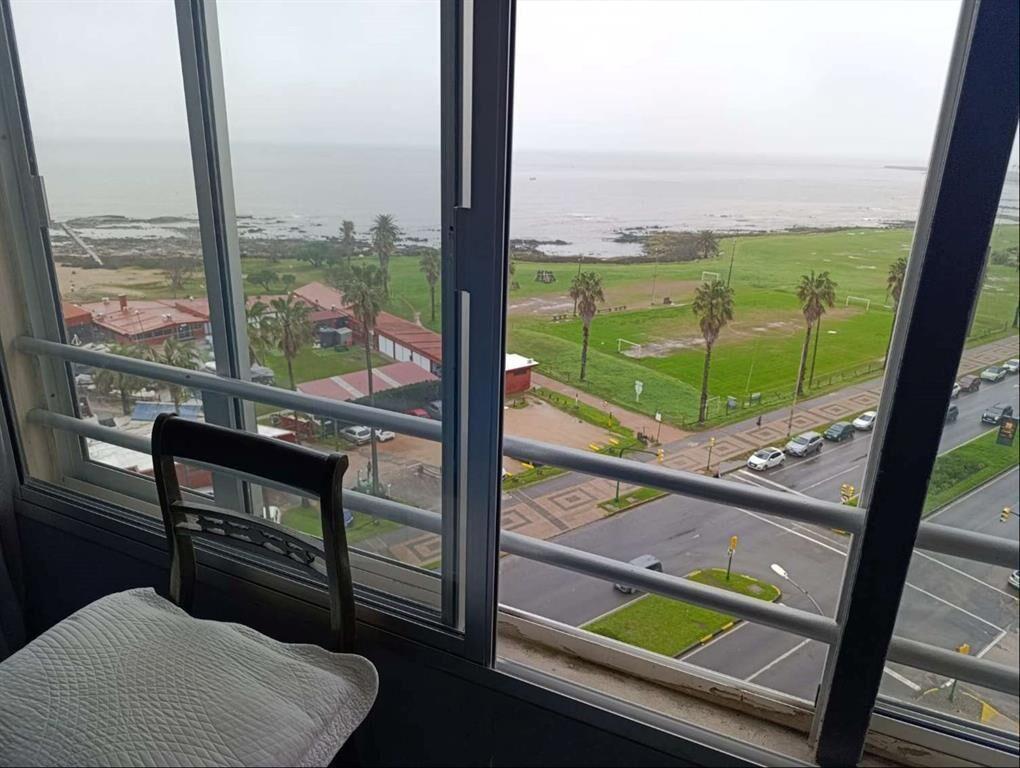 Alquiler Apartamento Punta Carretas 2 Dormitorios 1 Baño Mu