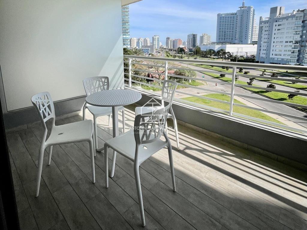 Venta apartamento 2 dormitorios Punta Del Este