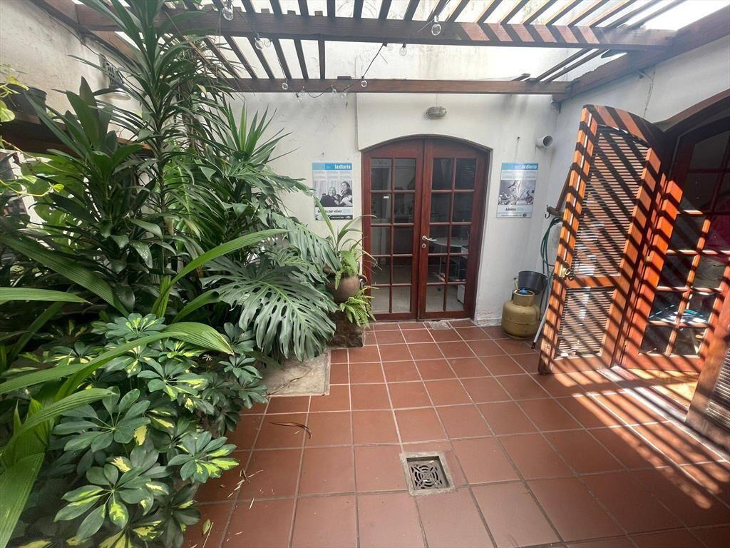 Venta de Apartamento de 1 dormitorio con Renta en Pocitos