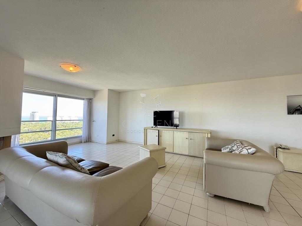 Venta de Apartamento Parquemar Bosque Parada 15