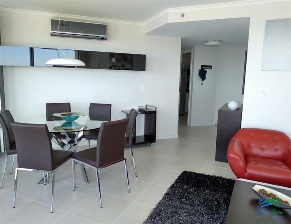 Alquilo por temporada apartamento 3 dormitorios con servici